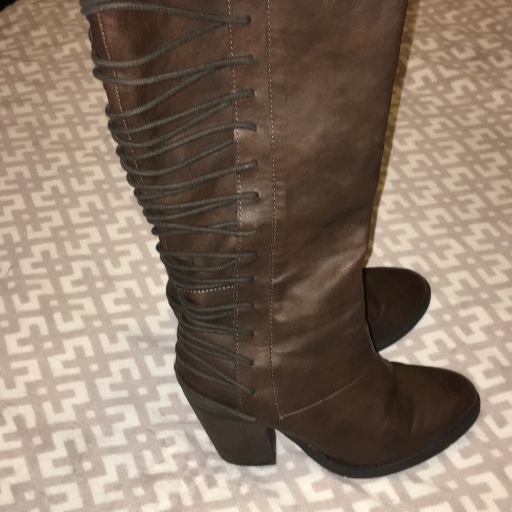 Knee high sexy boots